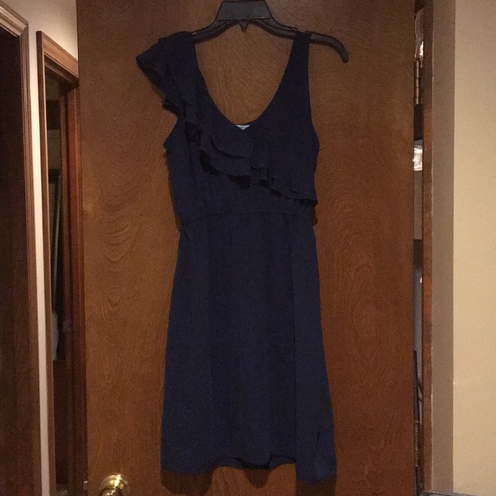 Navy dress